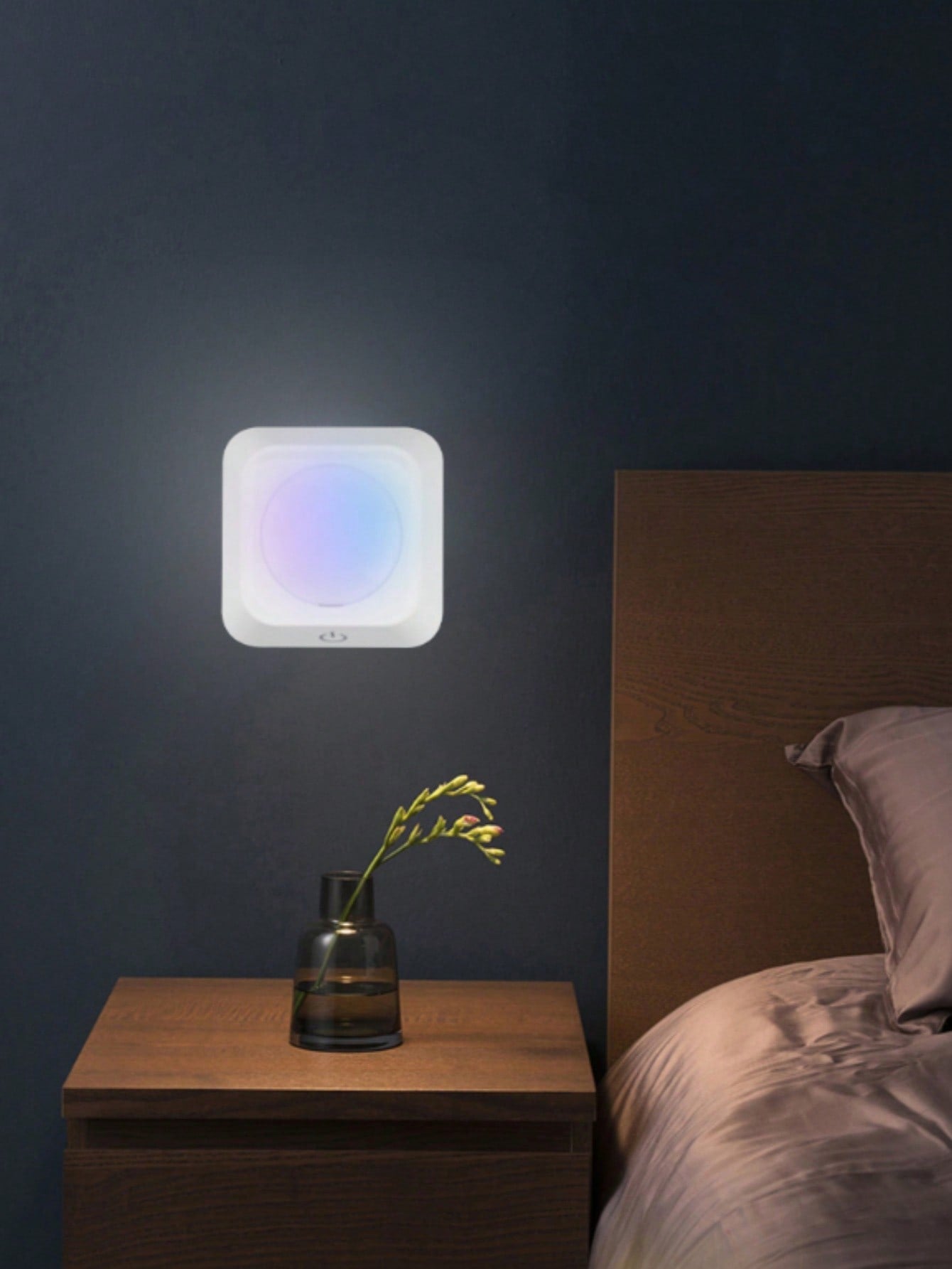 Mała lampa magiczna kula, lampa projekcyjna, lampa sceniczna z wodnym wzorem, kolorowa, obrotowa lampa nastrojowa, lampa z rozgwieżdżonym niebem, lampa do szafki w garderobie, lampa pat - dekoracyjna lampa nastrojowa sterowana pilotem