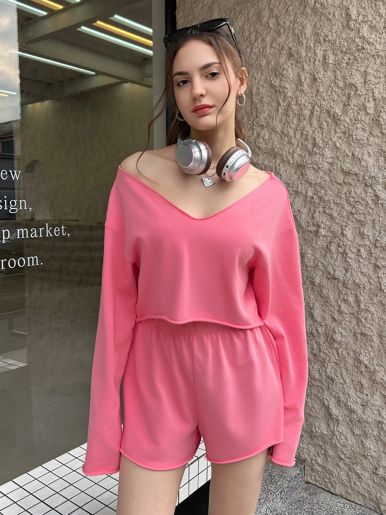 Dwuczęściowy dres z odkrytymi ramionami(ss501)